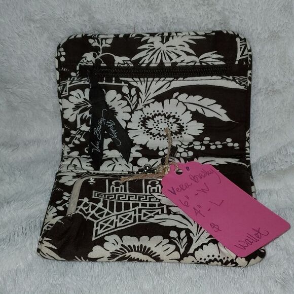 VERA BRADLEY Wallet  - Picture 6 of 8